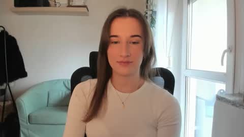 walkiria19 online show from 10, 4, 2026