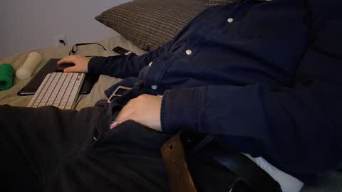 I love the ol in-n-out  online show from 23, 10, 2025