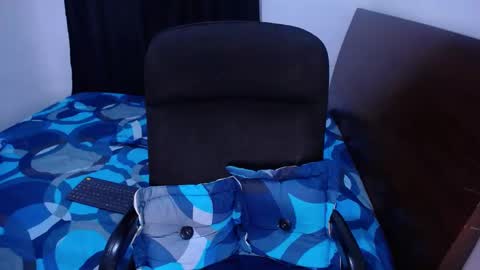 Wanda and Ember online show from 28, 1, 2025