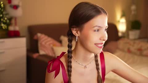 Wendy. Hello Honeys Ill see you 2nd 5th 7th this week love you3 online show from 22, 12, 2025