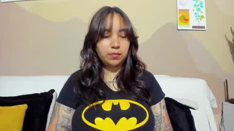 Waningrose  Lu online show from 16, 10, 2025