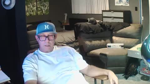 inittogetitin online show from 6, 11, 2025