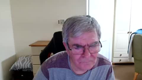 Snapshot of wanttobefree90 chatting on 22, 4, 2026 wanttobefree90 online show from 22, 4, 2026