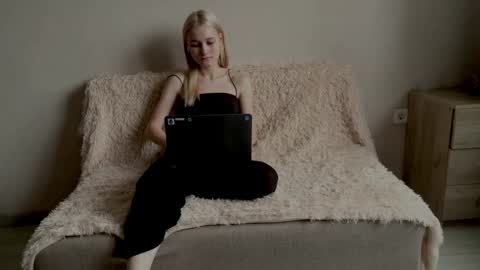 wanttodeep online show from 2, 12, 2025