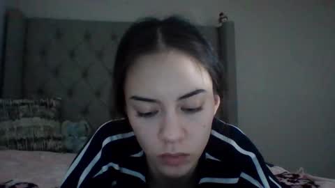 wasiancutie online show from 2, 3, 2026