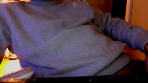 Bowwow online show from 4, 11, 2025