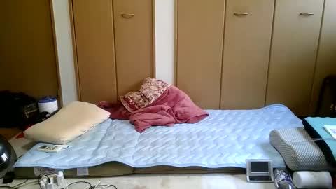 Snapshot of watanosmoking chatting on 3, 10, 2025 watanosmoking online show from 3, 10, 2025