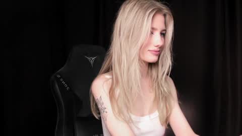 waterfallwoods online show from 18, 1, 2025