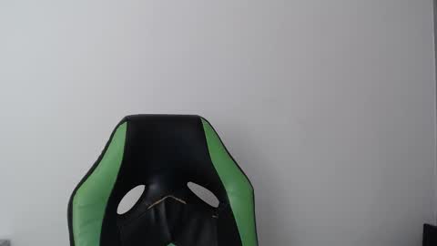 Trixie 3 online show from 22, 2, 2026