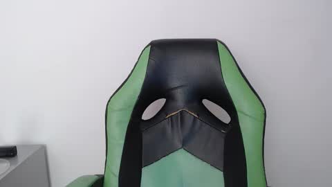 Trixie 3 online show from 27, 2, 2026