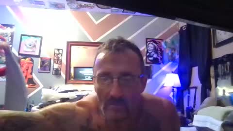 Snapshot of we_r_freaks chatting on 5, 2, 2026 we_r_freaks online show from 5, 2, 2026