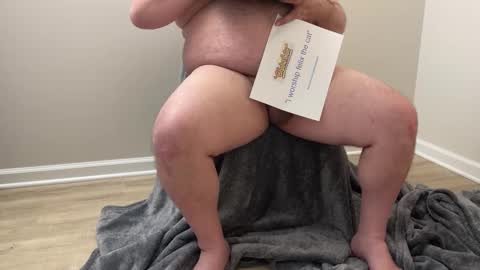 Snapshot of weakness4strongbeauty chatting on 10, 9, 2025 slut. slave. sub ownme pain online show from 10, 9, 2025