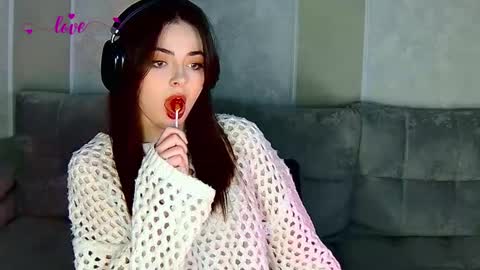 Snapshot of weareyoursun chatting on 28, 2, 2025 Alice online show from 28, 2, 2025