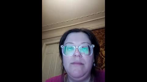 Snapshot of webgirl2 chatting on 19, 4, 2026 Marina online show from 19, 4, 2026