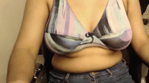 mina online show from 23, 11, 2025