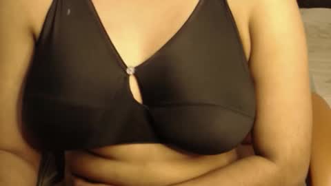 mina online show from 9, 3, 2026