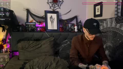 Snapshot of webz_and_kordz chatting on 14, 5, 2026 WebzKordz online show from 14, 5, 2026