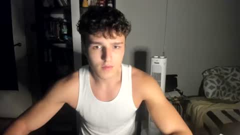 Snapshot of wee_willy_winky chatting on 12, 7, 2026 wee_willy_winky online show from 12, 7, 2026