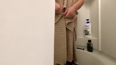 weenieboy08 online show from 2, 3, 2026