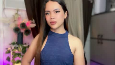 Hi Im LOVIE Please dont forget to follow and thumbs up me online show from 7, 4, 2026