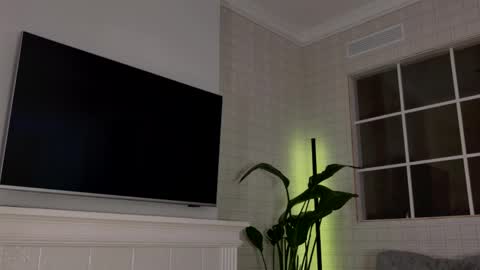 CAREN online show from 10, 4, 2026