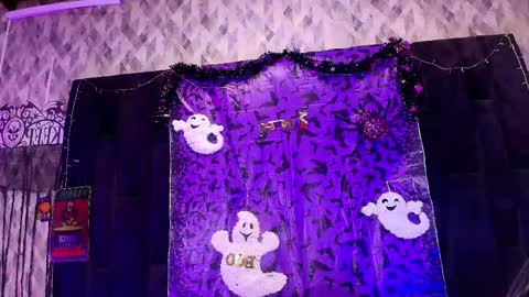 WEN SHENG online show from 25, 10, 2025