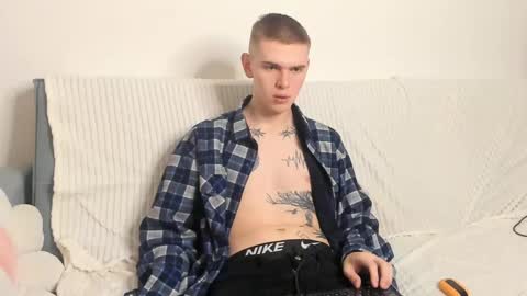 Snapshot of wesleyross chatting on 28, 12, 2024 Wes online show from 28, 12, 2024