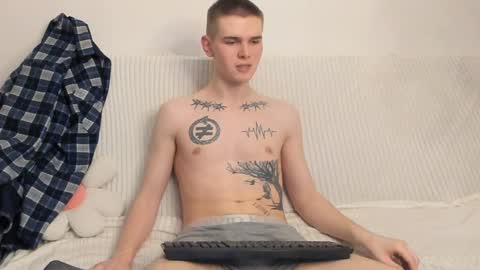 Snapshot of wesleyross chatting on 3, 1, 2025 Wes online show from 3, 1, 2025