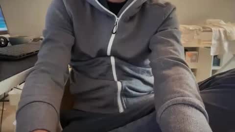 wet_adidasboy online show from 9, 10, 2025