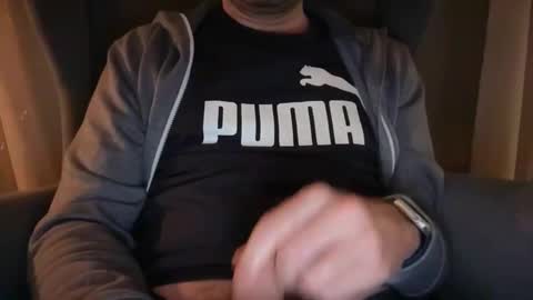 wet_adidasboy online show from 28, 10, 2025