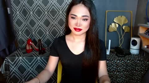 yana online show from 10, 4, 2026