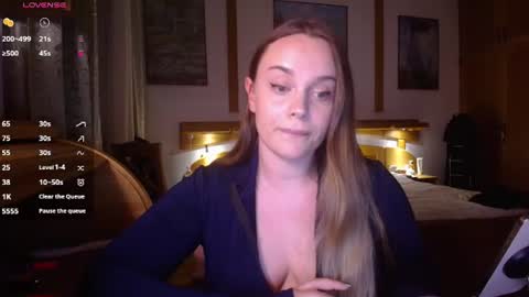 Lana online show from 22, 6, 2026