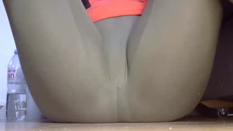 wet_pants2022 online show from 23, 9, 2025