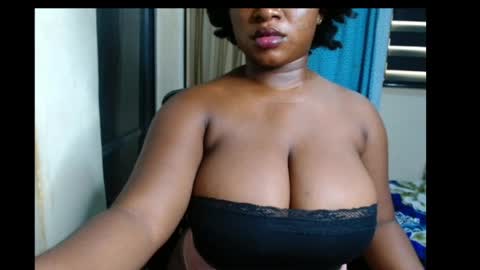 Snapshot of wet_xxpussy55 chatting on 7, 7, 2026 Sonia online show from 7, 7, 2026