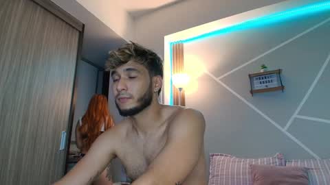 Mia and Dylan online show from 2, 11, 2025