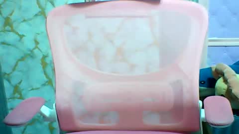 Snapshot of wetcreamypussy4u chatting on 27, 5, 2026 wetcreamypussy4u online show from 27, 5, 2026