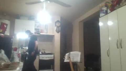 wg_colbert_noir online show from 10, 9, 2025