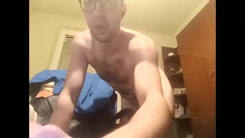 Snapshot of whatwouldyouliketosee chatting on 19, 11, 2025 stoffy online show from 19, 11, 2025