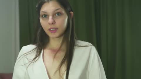 Naomi online show from 1, 3, 2025