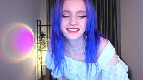 Snapshot of whisperia chatting on 13, 10, 2025 RunayWitch online show from 13, 10, 2025