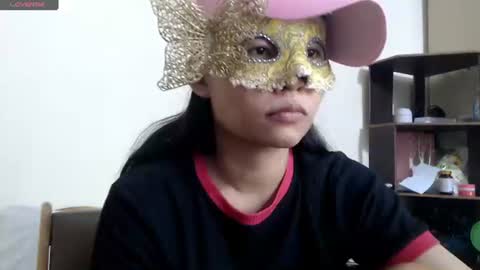 Snapshot of whisperinrain chatting on 19, 7, 2026 whisperinrain online show from 19, 7, 2026