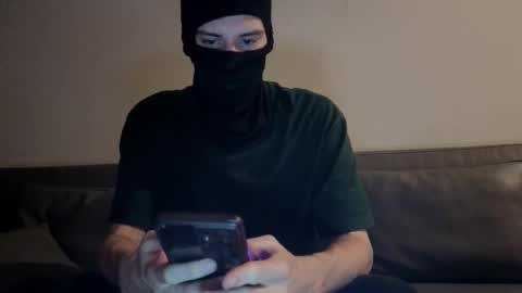 whispero_o online show from 26, 10, 2025