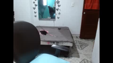 white_luna1 online show from 19, 3, 2026