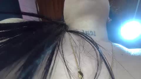 Snapshot of white_sexy_ chatting on 22, 1, 2025 white_sexy_ online show from 22, 1, 2025
