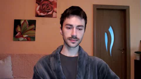 Tom online show from 1, 10, 2025