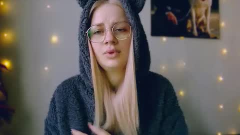 whitehex666 online show from 10, 2, 2026