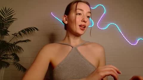 You wont find me here on Saturdays and Sundays  online show from 1, 2, 2026