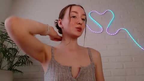 You wont find me here on Saturdays and Sundays  online show from 12, 4, 2026