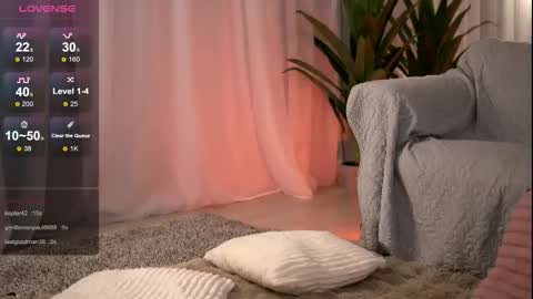 whitneyandrews online show from 14, 12, 2025