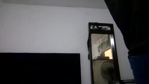 A little Whitte Raven online show from 22, 2, 2026